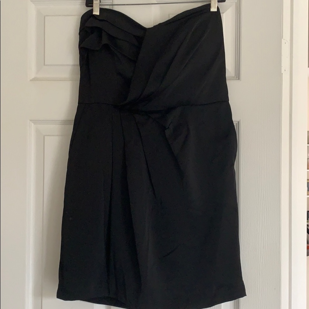 BCBGeneration strapless LBD